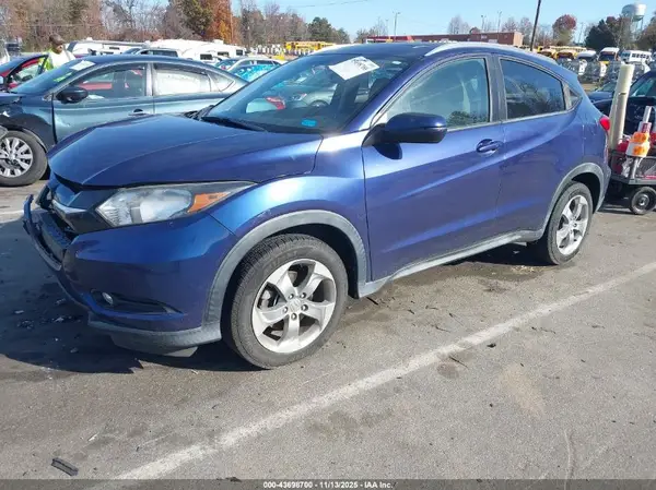 3CZRU6H75HM713169 2017 HONDA HR-V - Image 2