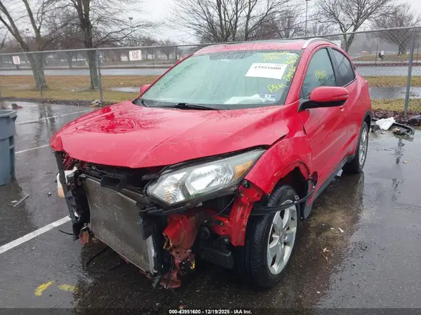 3CZRU6H75HM716816 2017 HONDA HR-V - Image 2