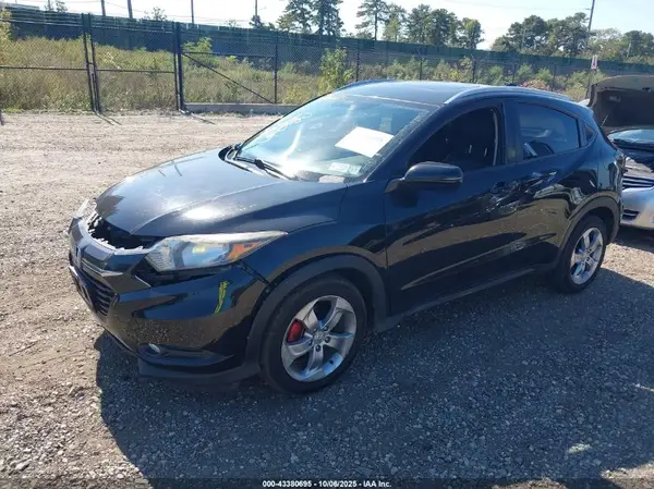 3CZRU6H75HM730196 2017 HONDA HR-V - Image 2