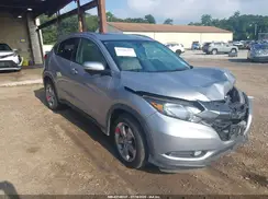 3CZRU6H75HM733809 2017 HONDA HR-V