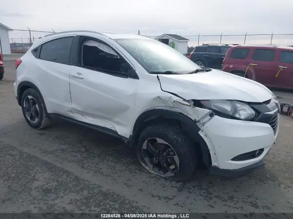 3CZRU6H75JM105707 2018 HONDA HR-V - Image 1