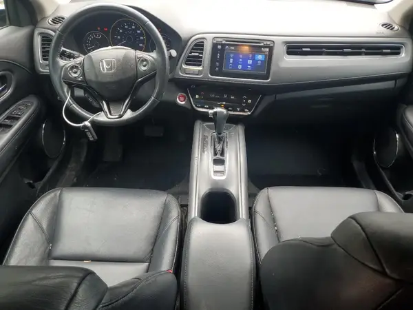 3CZRU6H75JM701853 2018 HONDA HR-V - Image 8