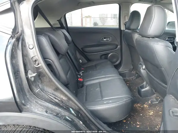 3CZRU6H75JM704882 2018 HONDA HR-V - Image 8