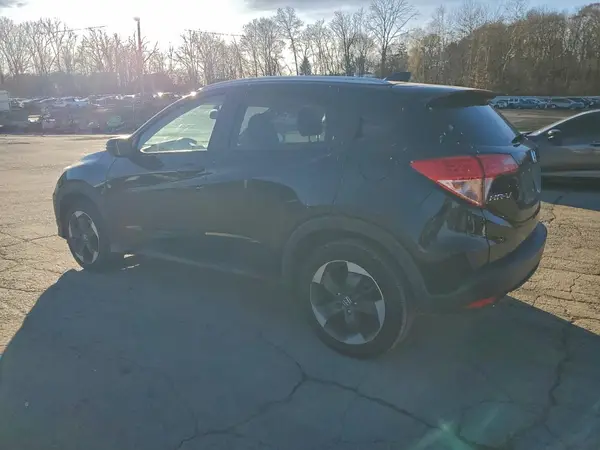 3CZRU6H75JM709614 2018 HONDA HR-V - Image 2