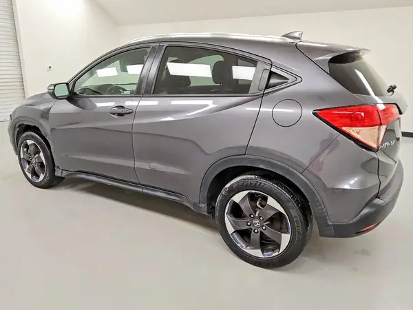 3CZRU6H75JM722587 2018 HONDA HR-V - Image 2