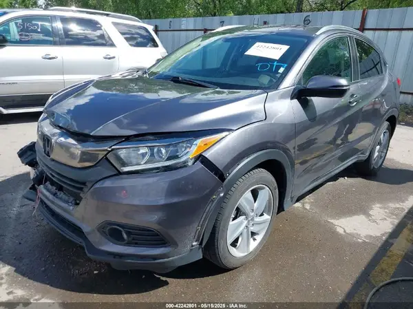 3CZRU6H75KM710599 2019 HONDA HR-V - Image 2