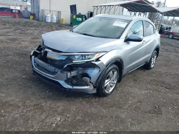 3CZRU6H75KM715043 2019 HONDA HR-V - Image 2