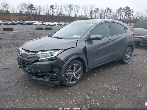 3CZRU6H75MM738499 2021 HONDA HR-V - Image 2