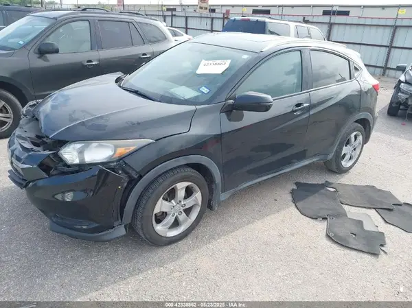 3CZRU6H76GM700901 2016 HONDA HR-V - Image 2