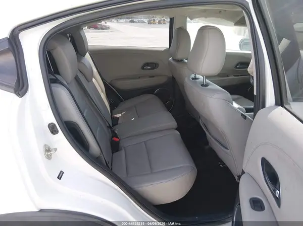 3CZRU6H76GM701062 2016 HONDA HR-V - Image 8