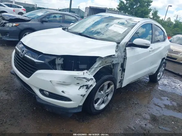 3CZRU6H76GM701353 2016 HONDA HR-V - Image 2