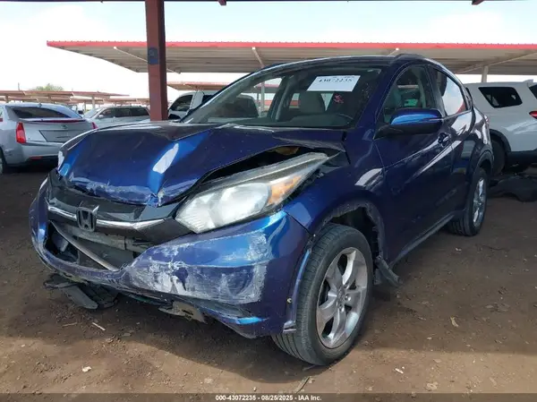 3CZRU6H76GM702714 2016 HONDA HR-V - Image 2