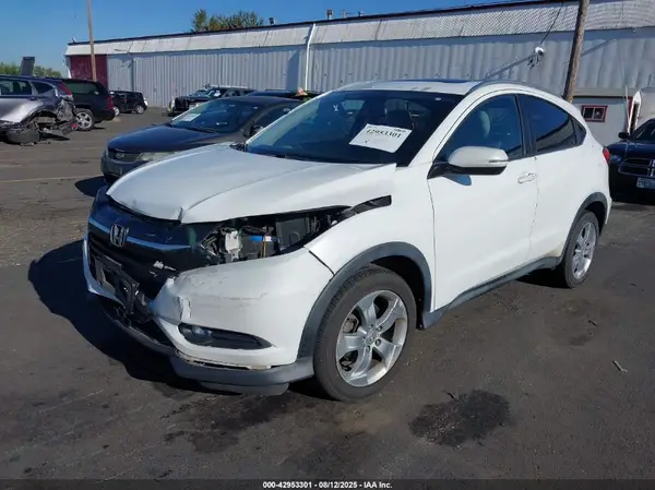 3CZRU6H76GM735468 2016 HONDA HR-V - Image 2