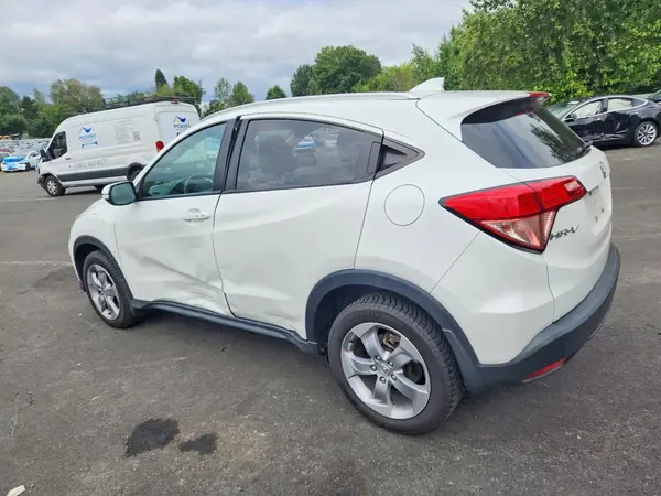 3CZRU6H76GM769622 2016 HONDA HR-V - Image 2