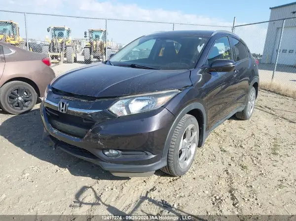 3CZRU6H76HM105581 2017 HONDA HR-V - Image 2