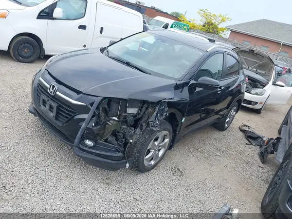 3CZRU6H76HM105936 2017 HONDA HR-V - Image 2