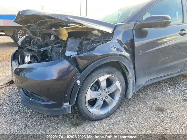 3CZRU6H76HM107475 2017 HONDA HR-V - Image 2