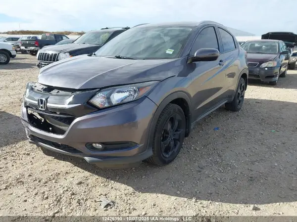 3CZRU6H76HM107993 2017 HONDA HR-V - Image 2