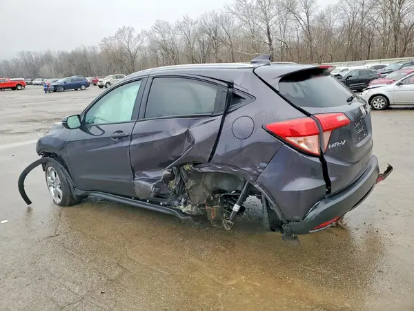 3CZRU6H76HM703055 2017 HONDA HR-V - Image 2