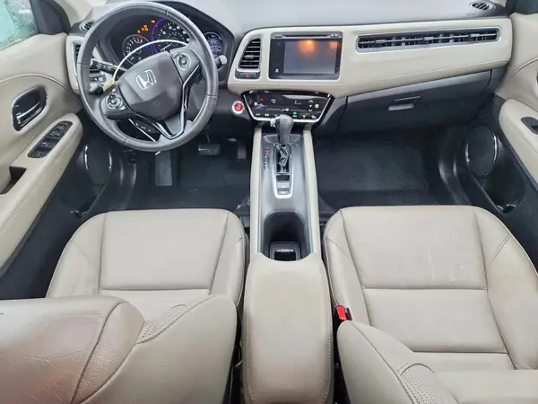 3CZRU6H76HM705629 2017 HONDA HR-V - Image 8