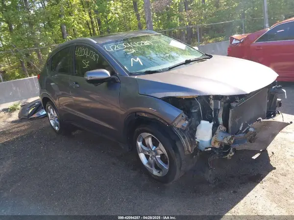 3CZRU6H76HM710197 2017 HONDA HR-V - Image 1