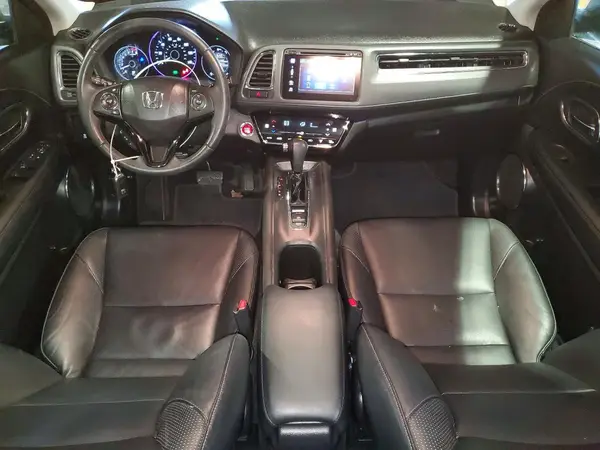 3CZRU6H76JM708262 2018 HONDA HR-V - Image 8