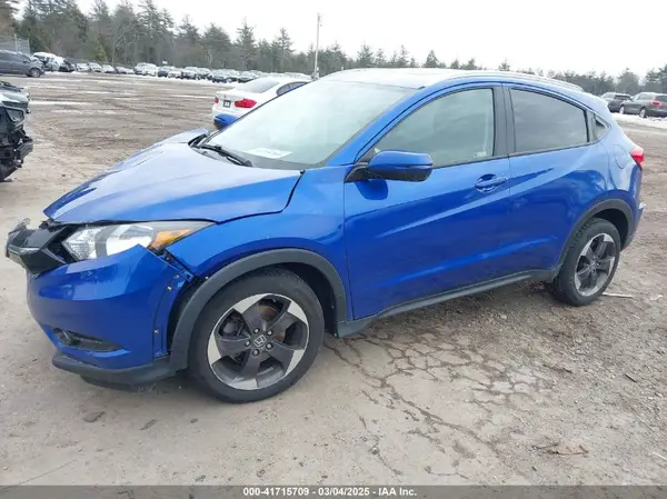 3CZRU6H76JM712764 2018 HONDA HR-V - Image 2