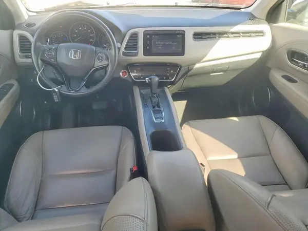 3CZRU6H76JM713008 2018 HONDA HR-V - Image 8