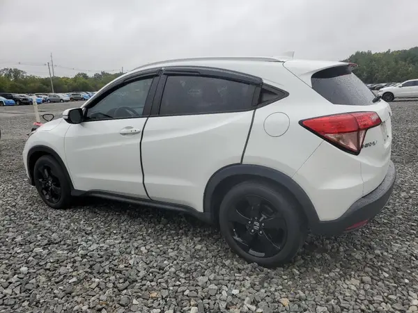 3CZRU6H76JM714627 2018 HONDA HR-V - Image 2