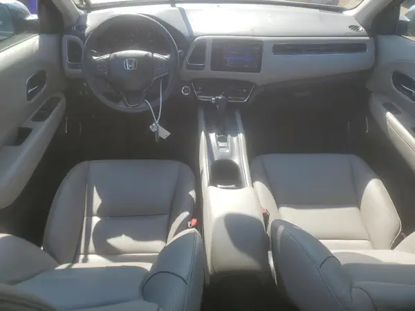 3CZRU6H76JM720637 2018 HONDA HR-V - Image 8