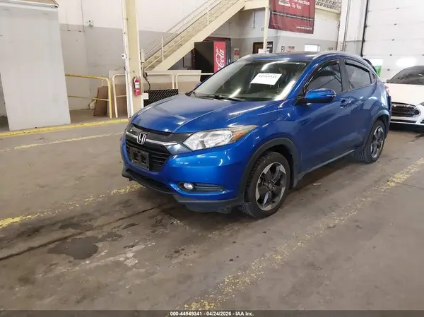 3CZRU6H76JM721531 2018 HONDA HR-V - Image 2
