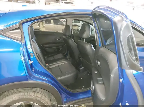 3CZRU6H76JM721531 2018 HONDA HR-V - Image 8