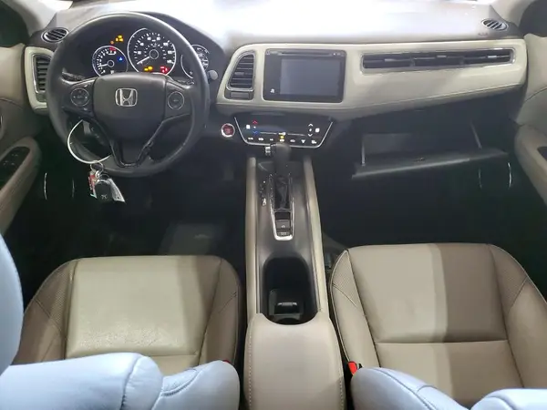 3CZRU6H76JM722260 2018 HONDA HR-V - Image 8