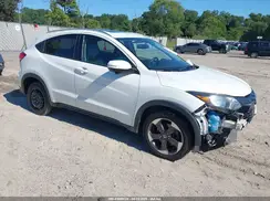 3CZRU6H76JM723201 2018 HONDA HR-V