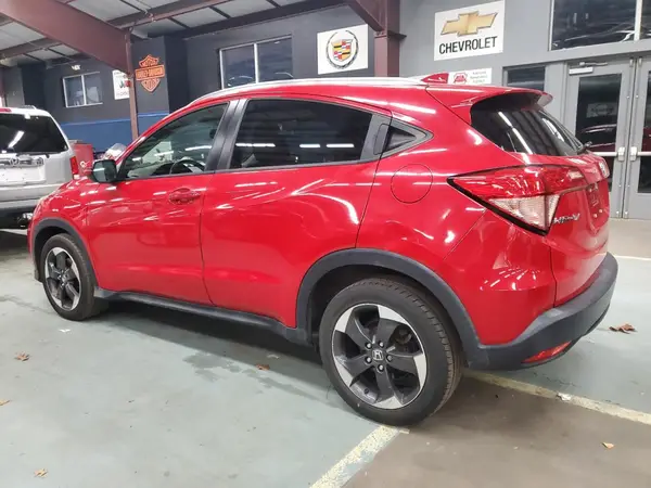 3CZRU6H76JM724395 2018 HONDA HR-V - Image 2