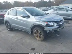 3CZRU6H76JM727586 2018 HONDA HR-V