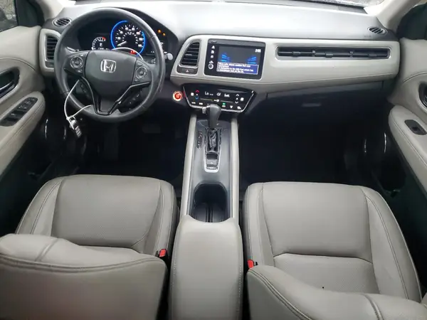 3CZRU6H76KM700860 2019 HONDA HR-V - Image 8