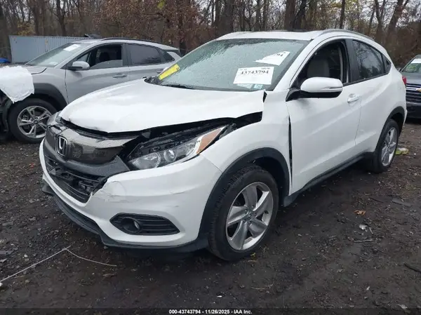 3CZRU6H76KM714645 2019 HONDA HR-V - Image 2