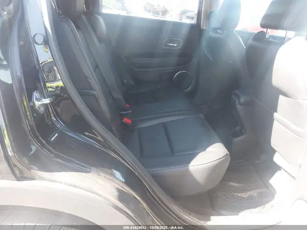 3CZRU6H76LM709639 2020 HONDA HR-V - Image 8