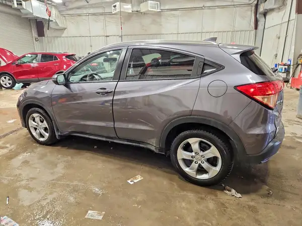 3CZRU6H77GM702334 2016 HONDA HR-V - Image 2