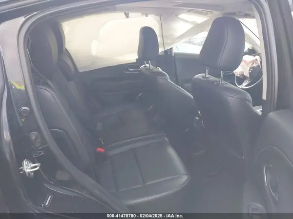 3CZRU6H77GM709431 2016 HONDA HR-V - Image 8