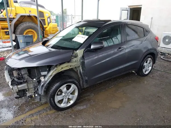 3CZRU6H77GM747452 2016 HONDA HR-V - Image 2