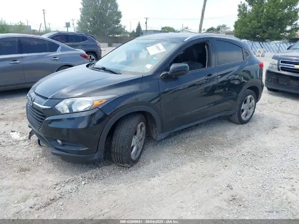 3CZRU6H77GM758094 2016 HONDA HR-V - Image 2