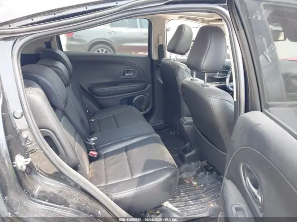 3CZRU6H77GM758094 2016 HONDA HR-V - Image 8