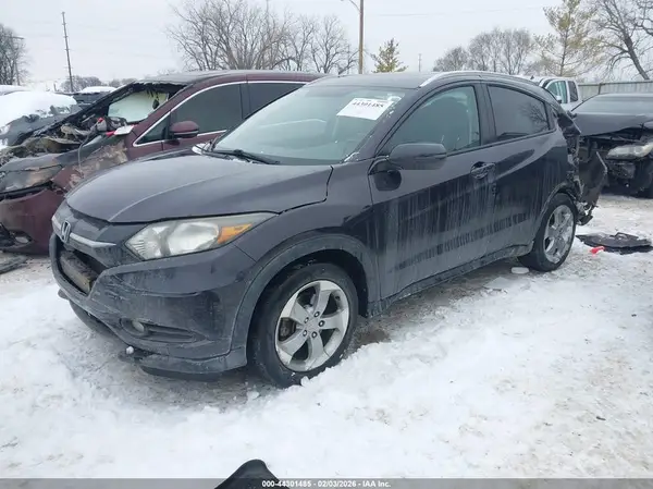 3CZRU6H77GM769564 2016 HONDA HR-V - Image 2