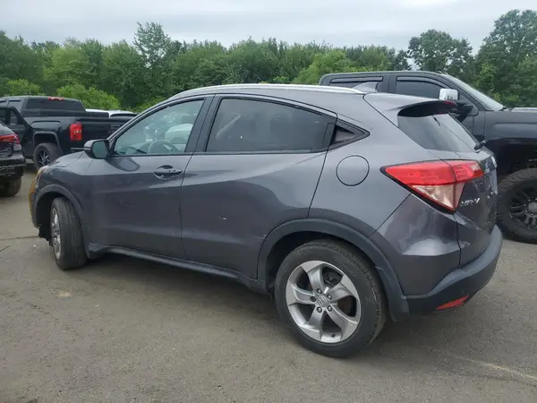 3CZRU6H77HM703002 2017 HONDA HR-V - Image 2