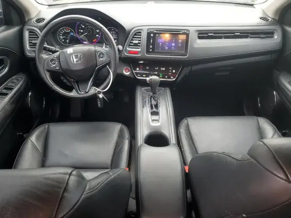 3CZRU6H77HM707910 2017 HONDA HR-V - Image 8