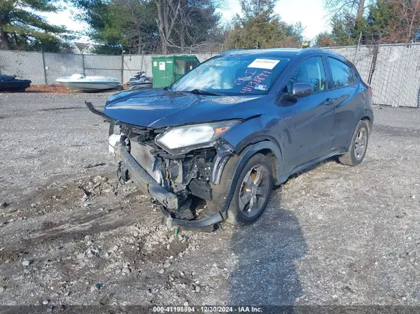 3CZRU6H77HM711651 2017 HONDA HR-V - Image 2