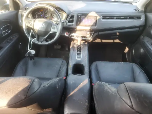3CZRU6H77HM715232 2017 HONDA HR-V - Image 8