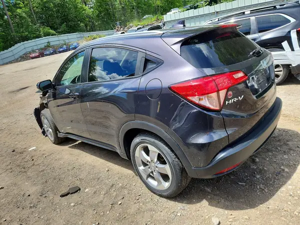 3CZRU6H77HM718454 2017 HONDA HR-V - Image 2